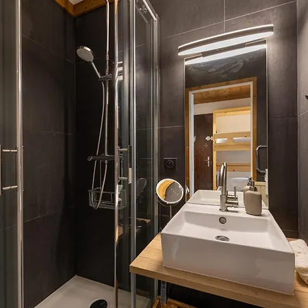 Apartment Dome De Polset, In-out With Wifi In Val Thorens, 